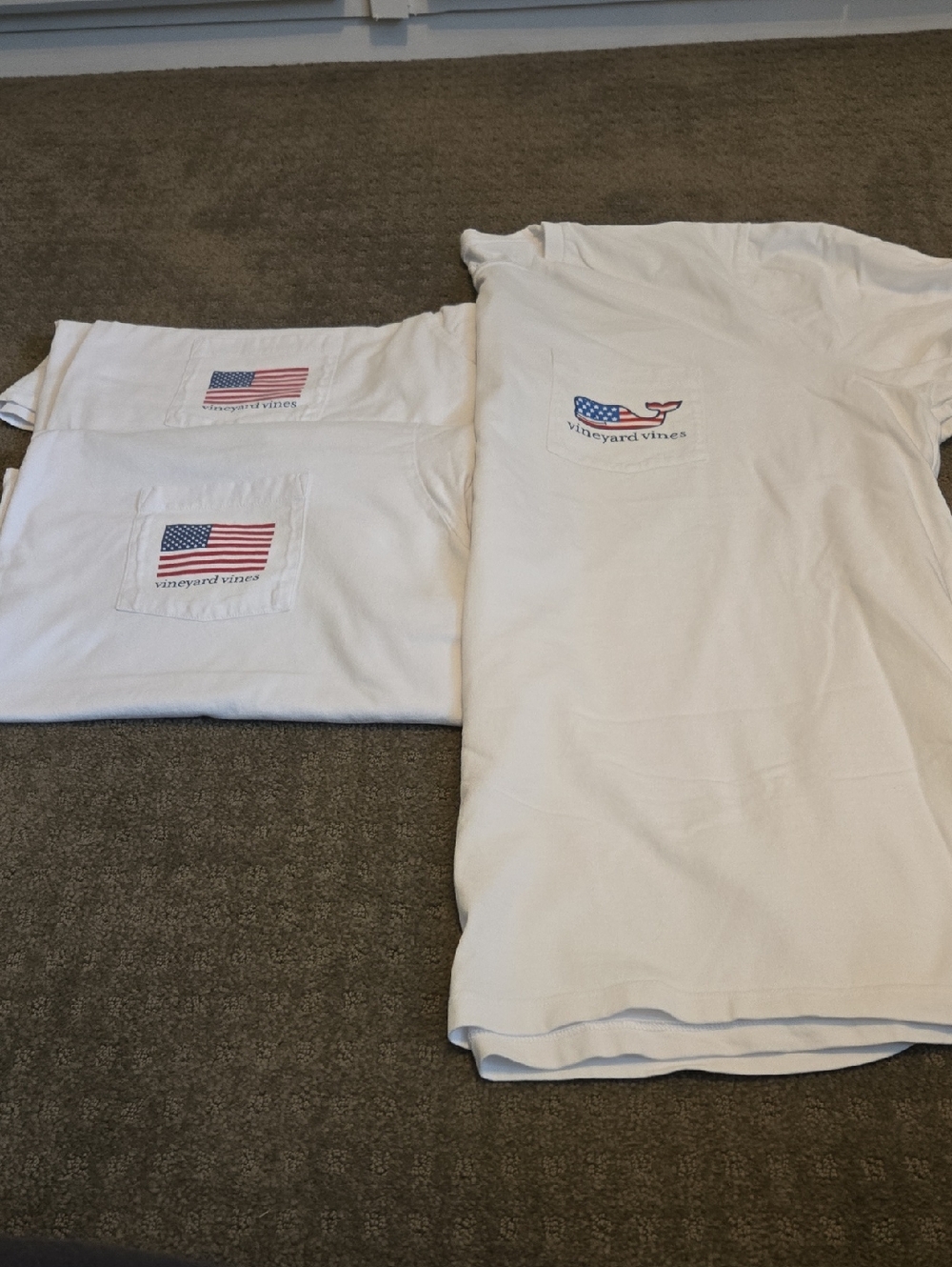 LOT Vineyard Vines White Pocket Tee with Flag Whale Pocket Logo 3XB